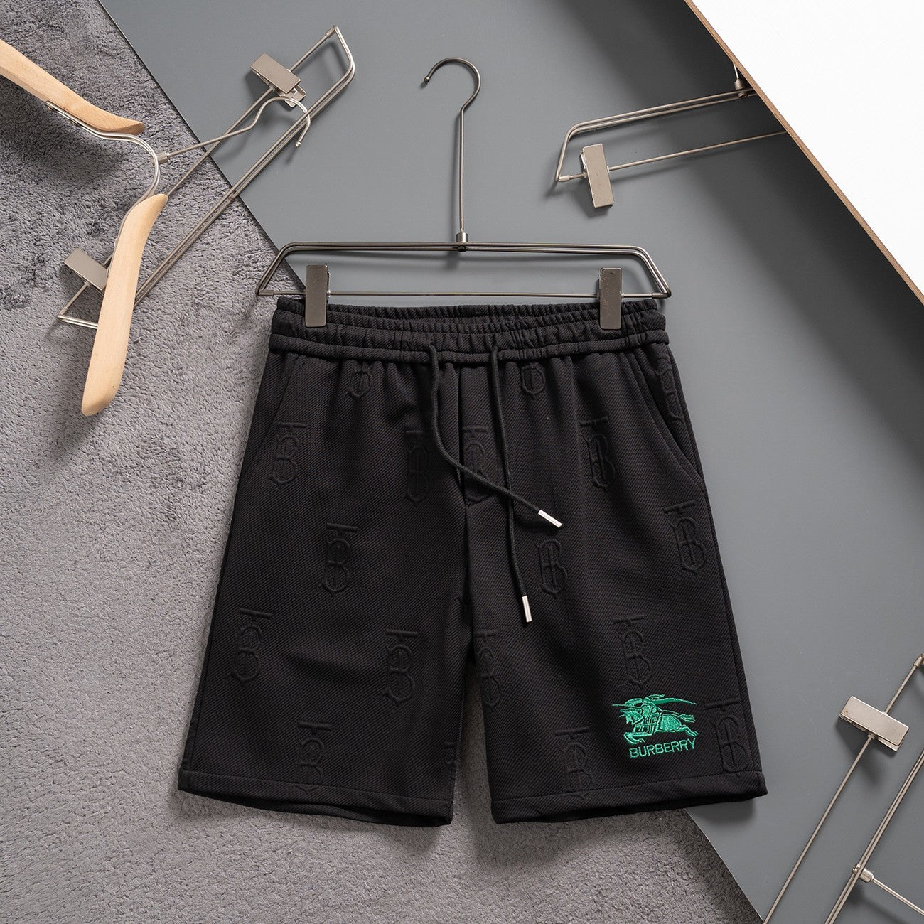 Men’s Shorts R90682-H24