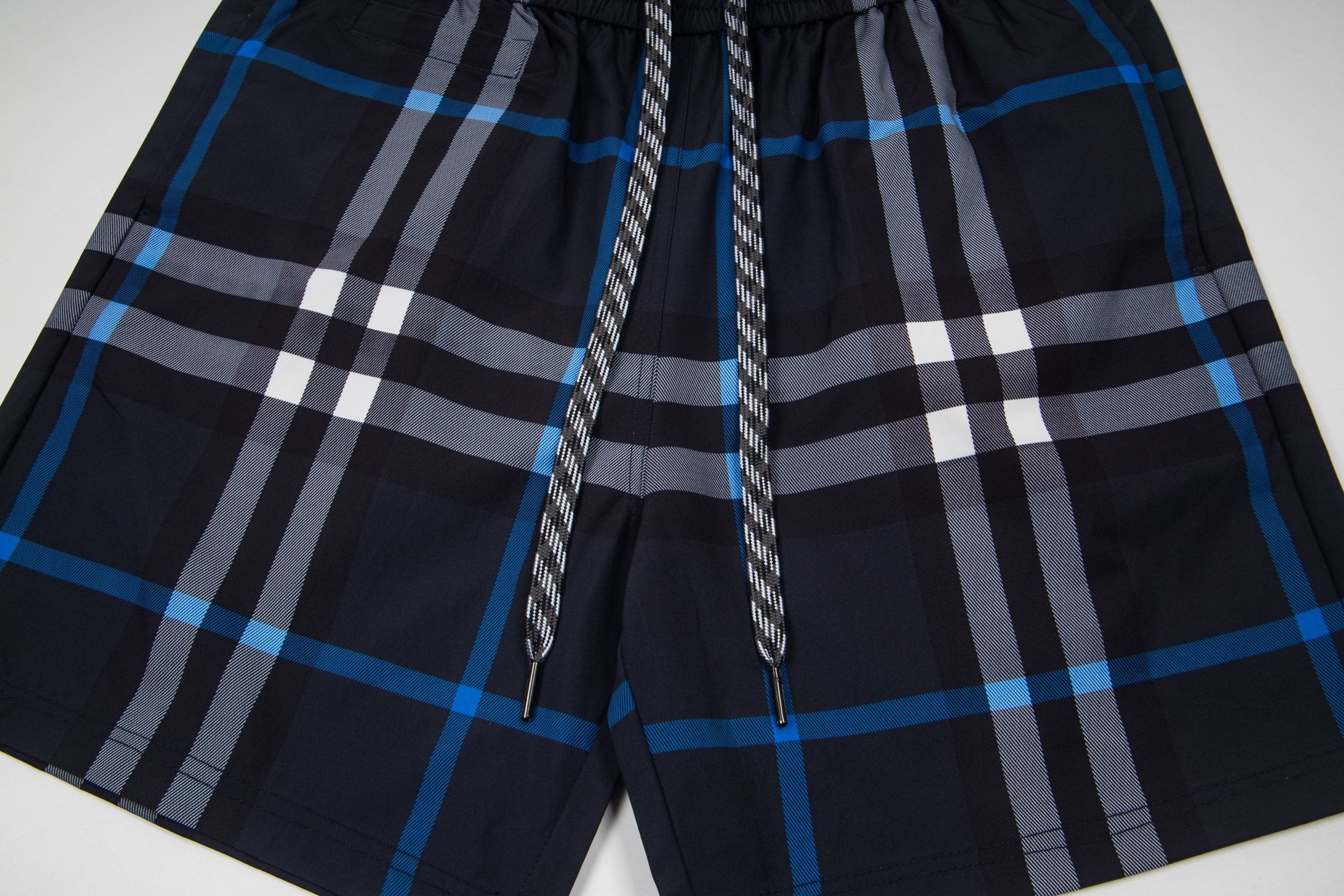 Men’s Shorts R102984-H25
