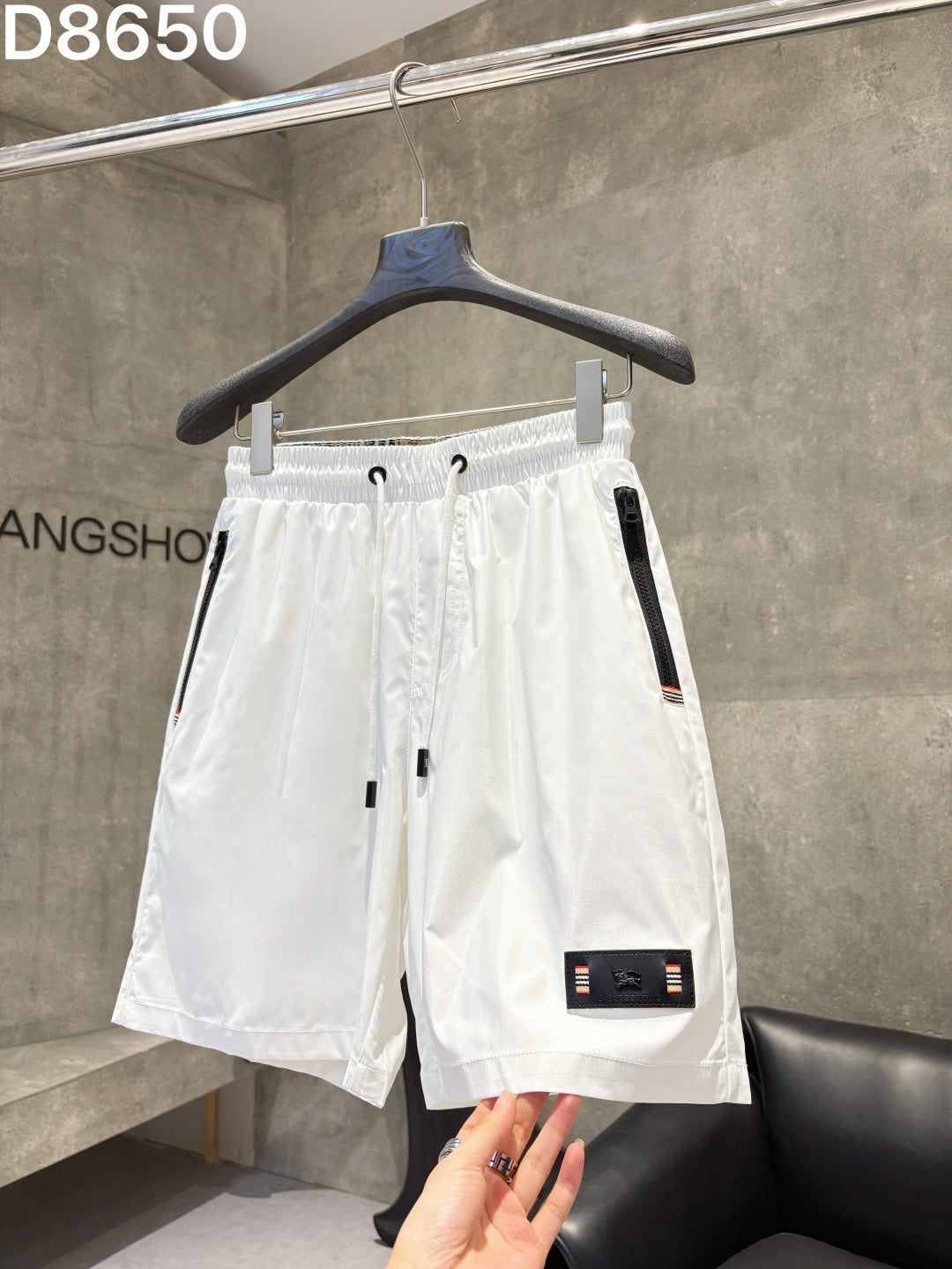 Men’s Shorts R102982-H25