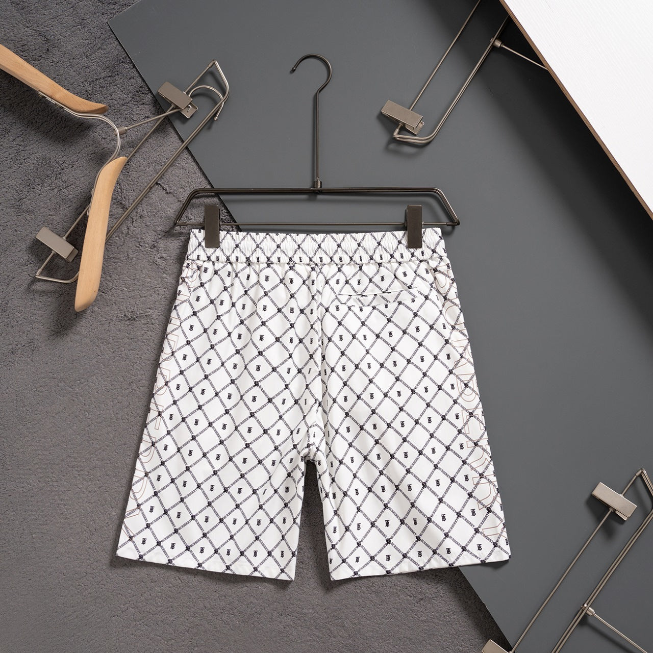 Men’s Shorts R90670-H24